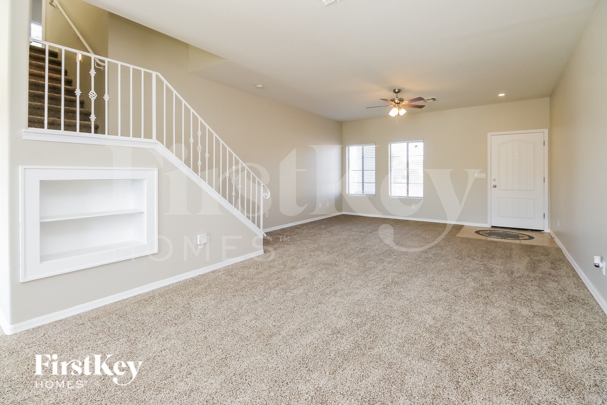 Building Photo - 7111 N 27th Ln