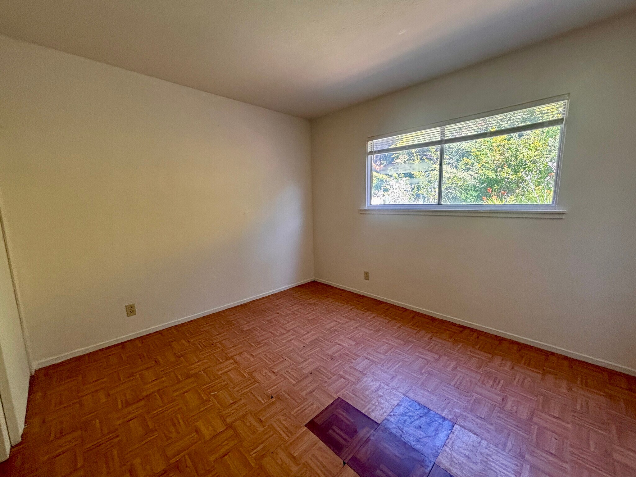 Building Photo - 8522 MacArthur Blvd