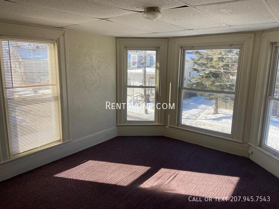 Building Photo - 133 Essex St