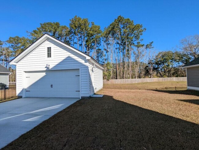 Building Photo - Beautiful 3 Bedroom Home in Johns Island!!!