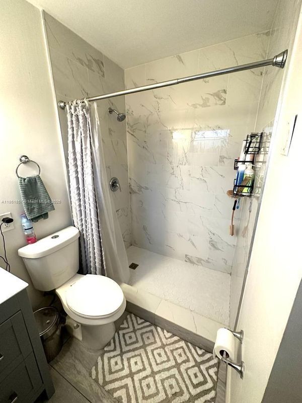 Building Photo - 2751 SW 4th Ct