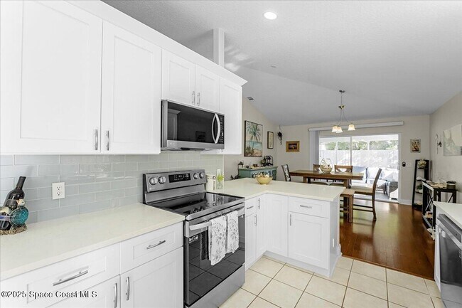 Building Photo - 1179 Potomac Dr