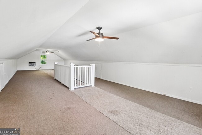 Building Photo - 5659 Whispering Pines Rd