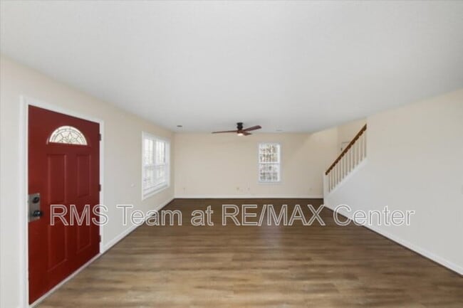 Building Photo - 2515 Lakeview Trail