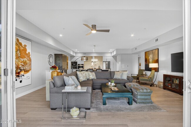 Building Photo - 16580 N 92nd St