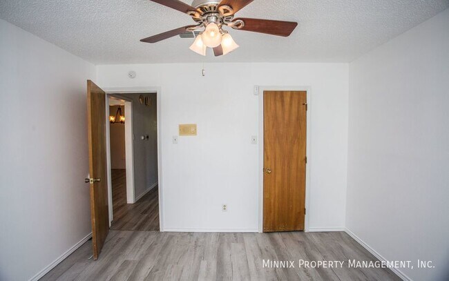 Building Photo - 5504 73rd St