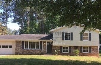 Building Photo - 695 Georgia Ave