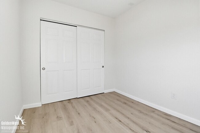 Building Photo - Cozy 2Bdm 1Ba Home in the Mountain View Neighborhood