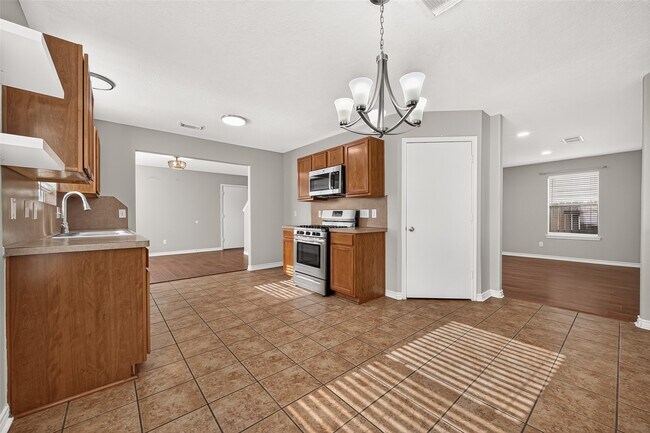 Building Photo - 19210 Moss Meadow Ln