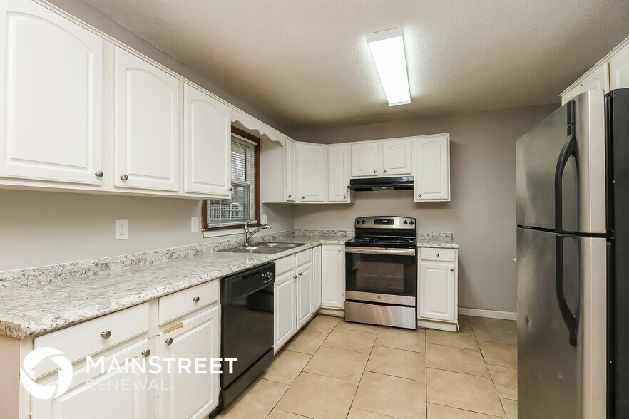 Building Photo - 8617 E 114th Terrace