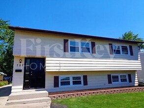 Building Photo - 752 W Hawley St