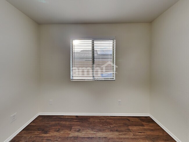 Building Photo - 16210 W Tasha Dr