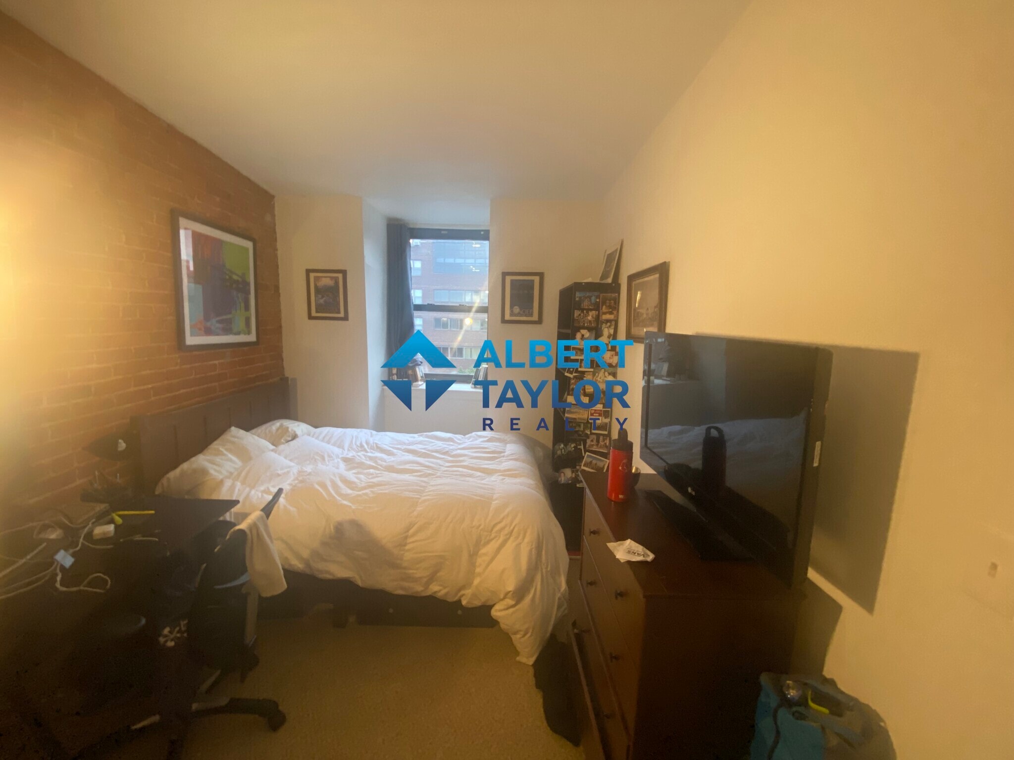 Building Photo - 750 Tremont St