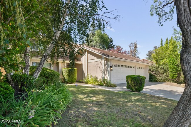 Building Photo - 681 Triunfo Canyon Rd