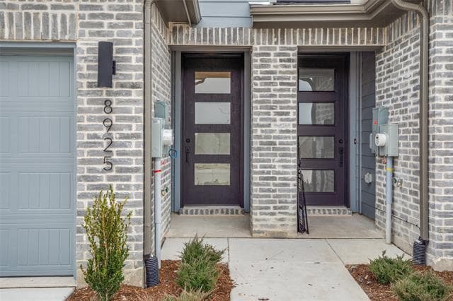 Building Photo - 8925 Enclave Wy