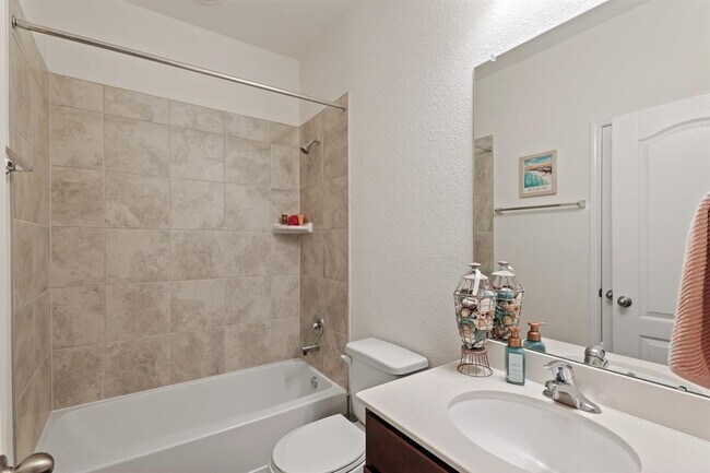Building Photo - 20868 Langworth Pl