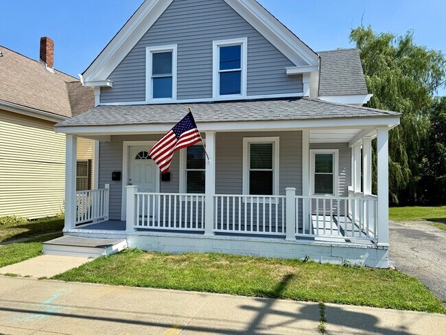 Primary Photo - 3 Murray St
