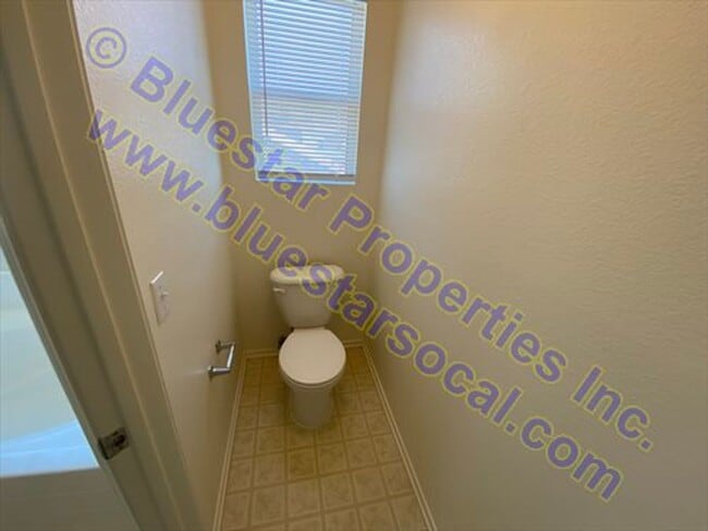 Building Photo - Beautiful 2 Story Home with 3 Car Garage In Victorville