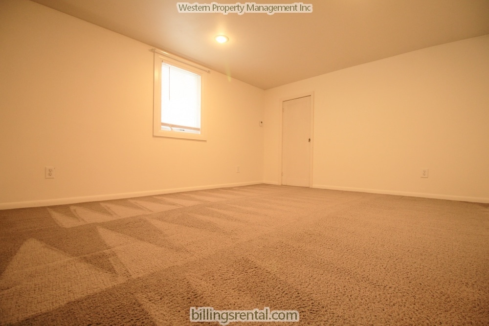 Basement Bonus Room - 743 Wyoming Ave