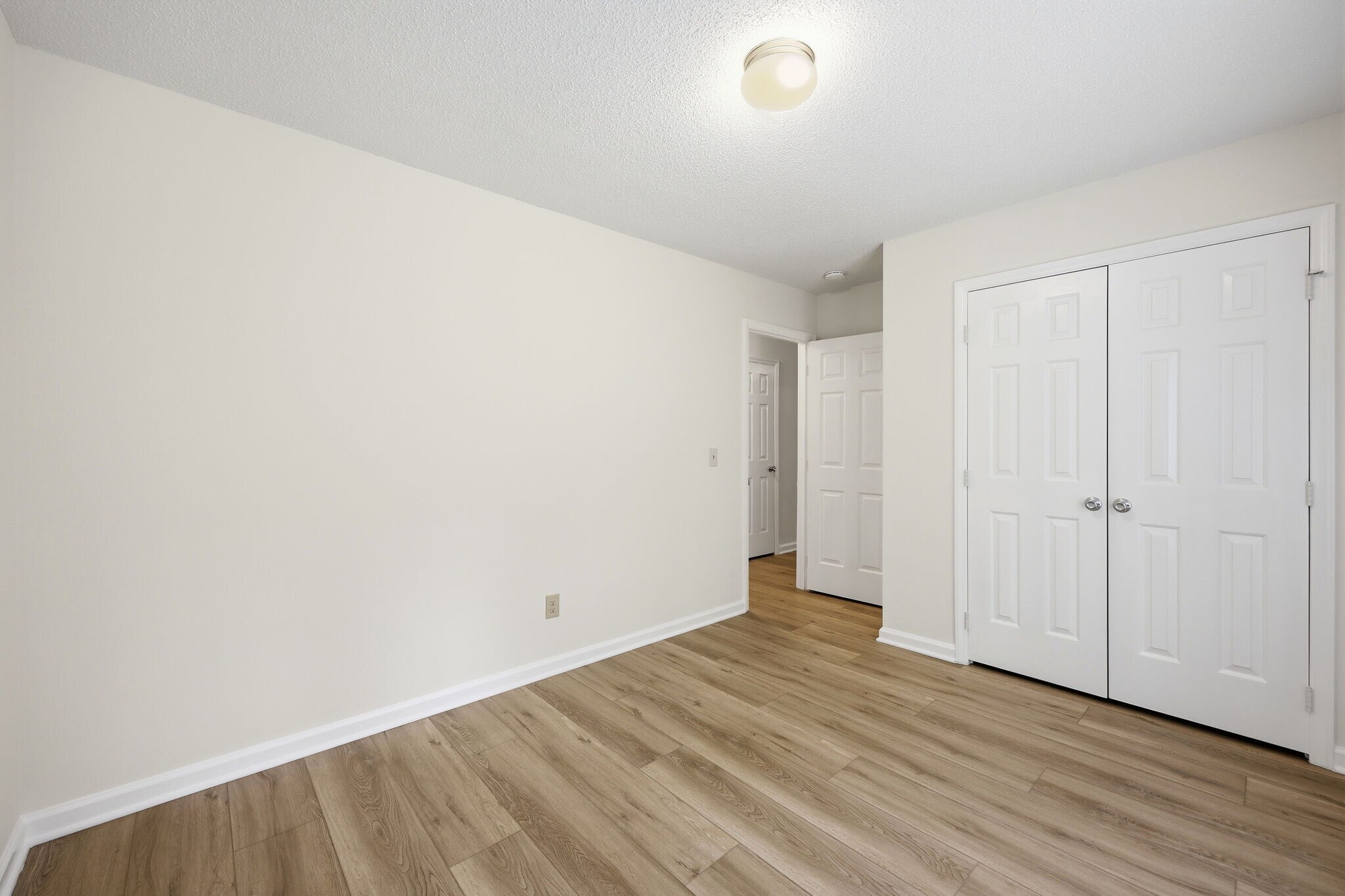 Building Photo - 2736 Stageline Dr