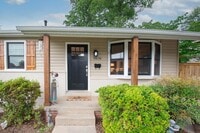 Building Photo - Totally update and impeccably maintained 4...