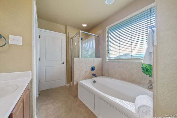 Building Photo - 9902 Meadow Lark