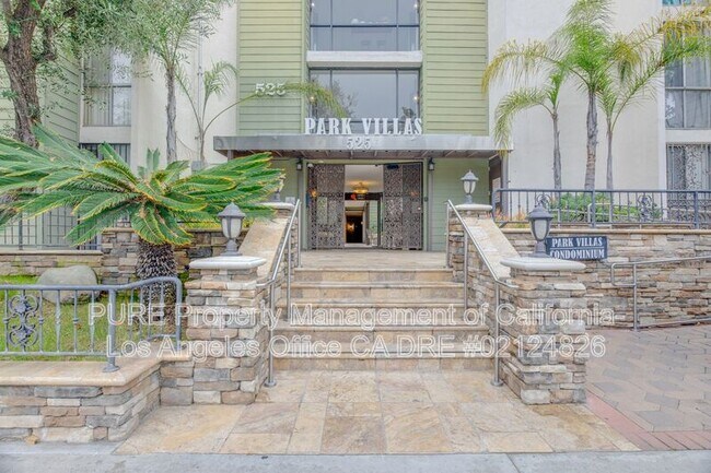 Building Photo - 525 S Ardmore Ave