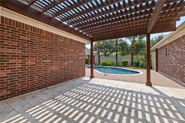 Building Photo - 29 N 1st Ln