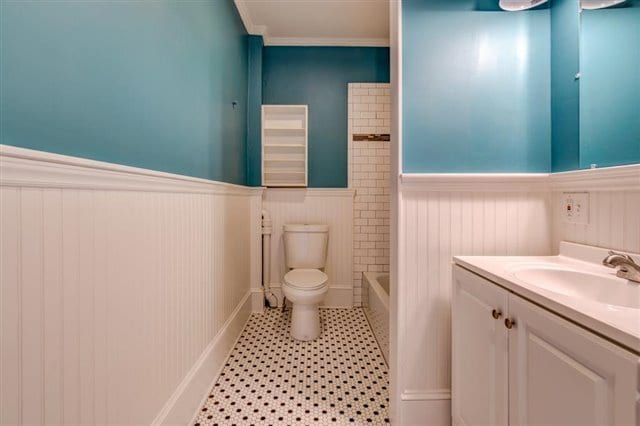 Building Photo - 1630 Patterson Ave SW