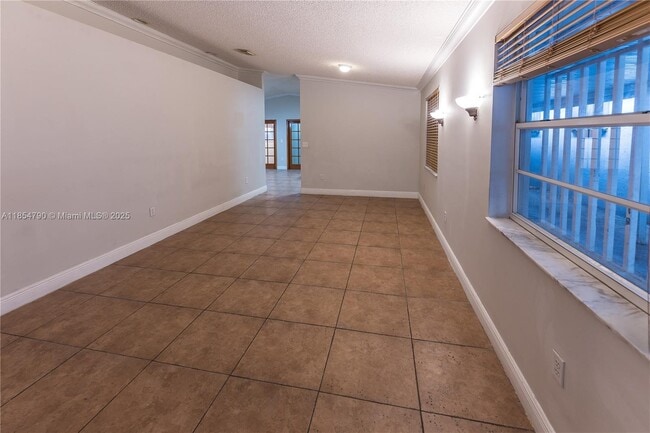 Building Photo - 7553 W 4th Ct