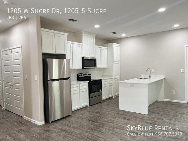 Building Photo - 1205 W Sucre Dr