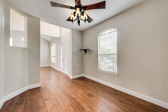 Building Photo - 3009 Larkspur Ct