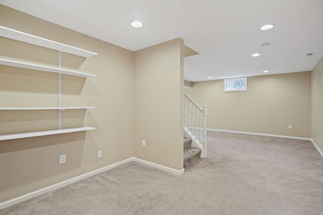 Building Photo - Germantown, MD