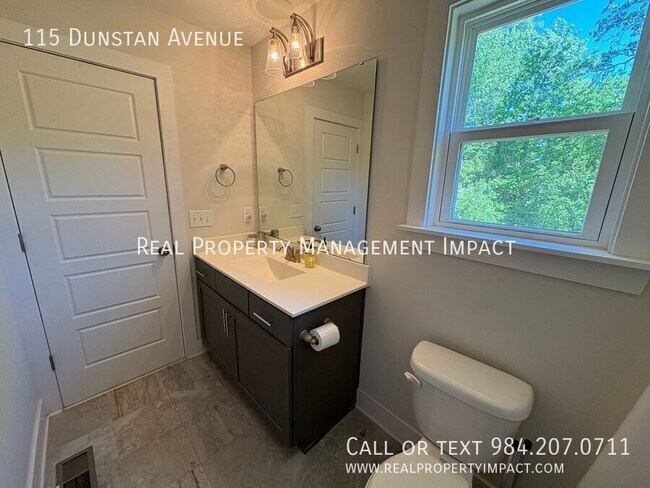 Building Photo - 115 Dunstan Ave