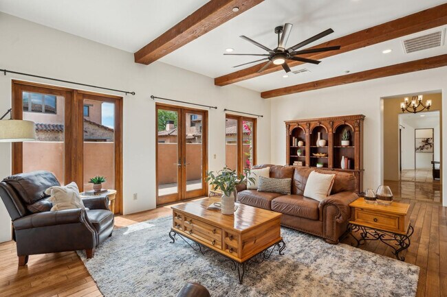 Building Photo - 7701 E Golden Eagle Cir