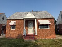 Building Photo - Lee/Harvard Single