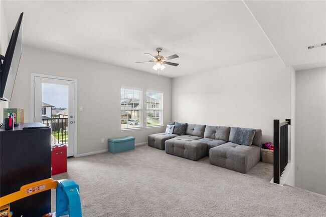 Building Photo - 1226 Tilia Crk Ln