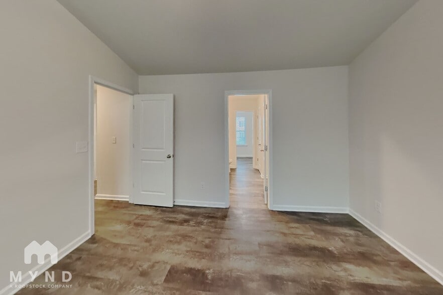 Building Photo - 5517 Jesse Harper Dr