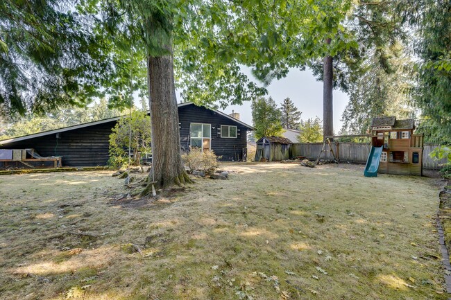 Building Photo - Updated Two-Story Home in Sought-After Loc...