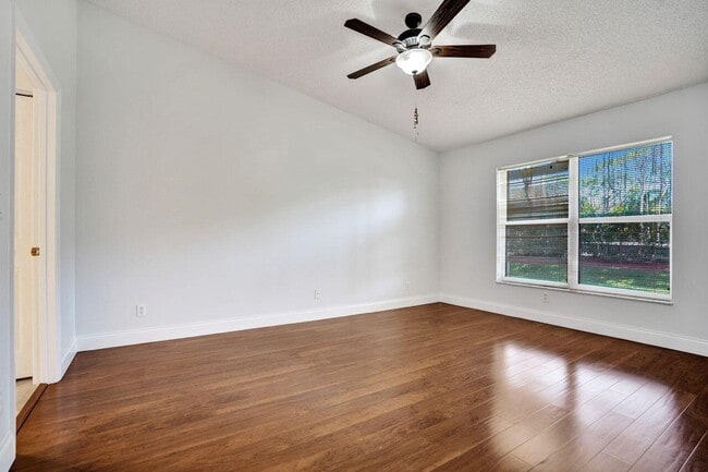 Building Photo - 5069 Toscana Trail