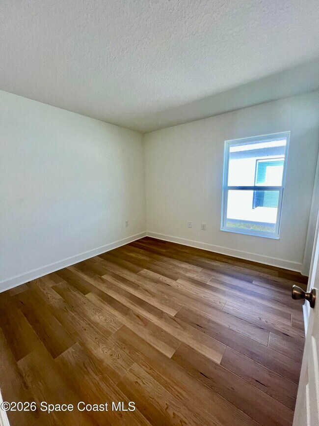 Building Photo - 3638 Grappler Cir SE