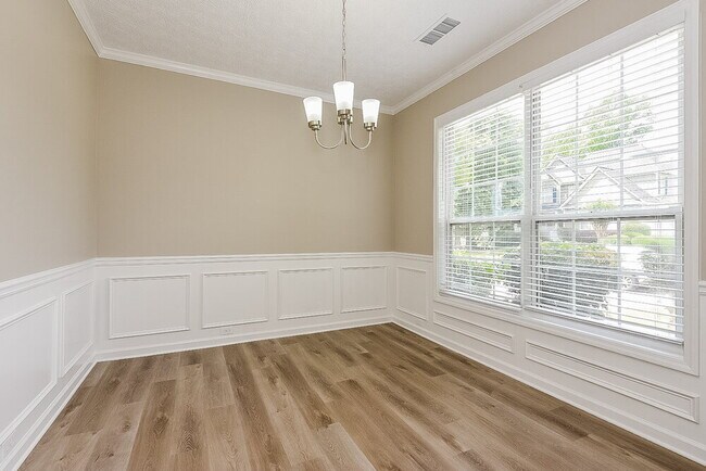 Building Photo - 107 Chamberlyn Ln