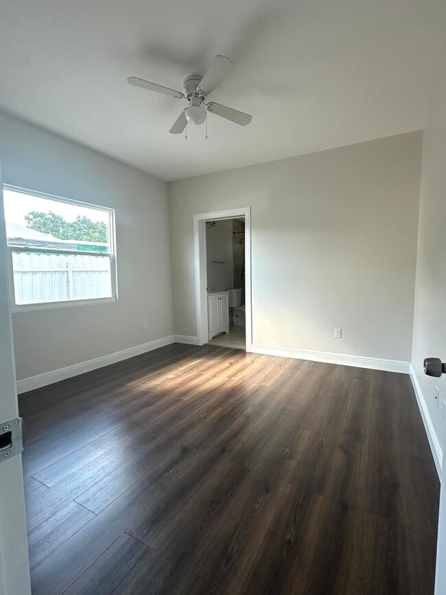 Building Photo - 4107 Virginia Terrace