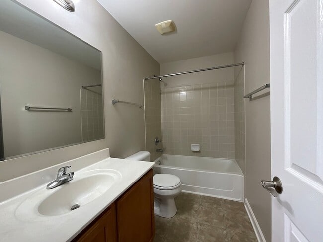 Building Photo - 2835 Cattail Ct