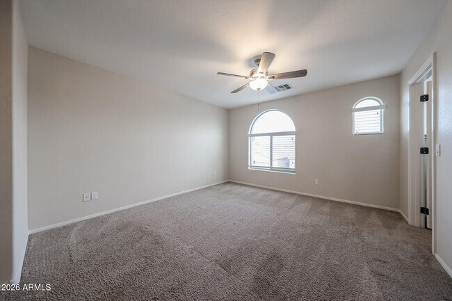 Building Photo - 9043 W Fullam St