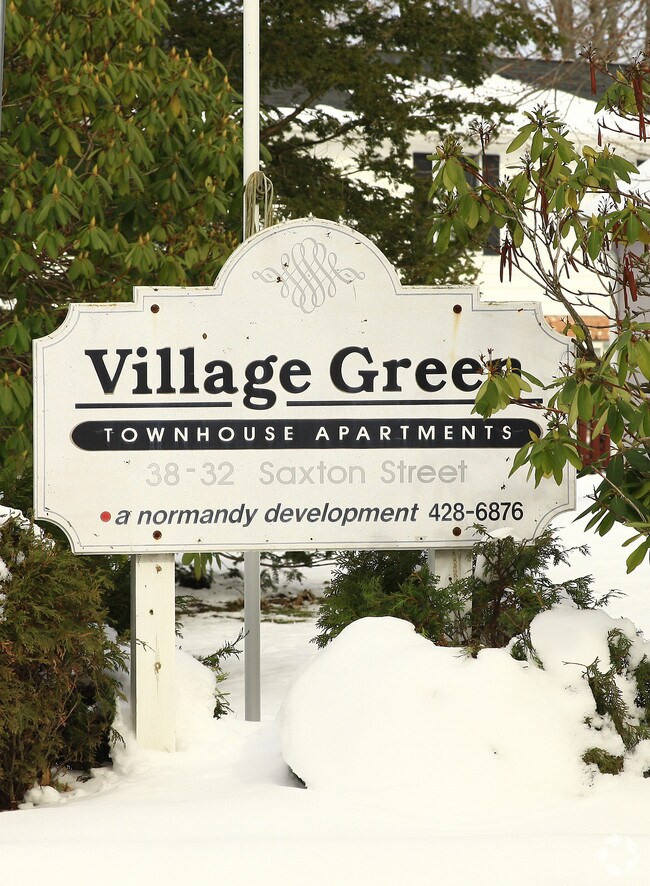 Village Green Townhouse Apartments 32 Saxton St Madison OH 44057