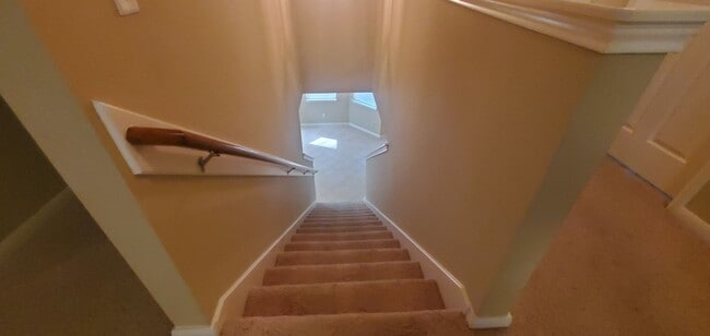 Building Photo - 249 Nomad Ln