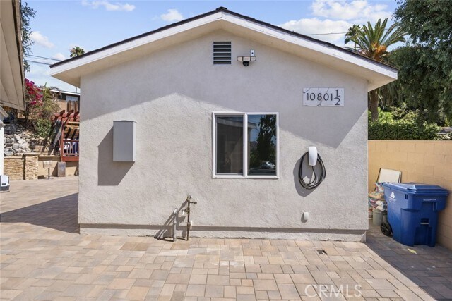 Building Photo - 10801 Wescott Ave