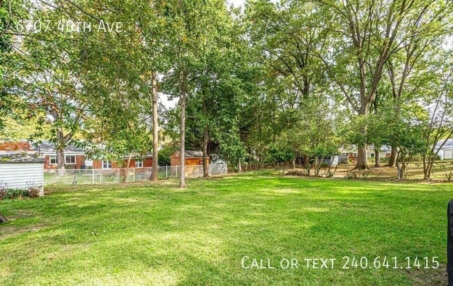 Building Photo - 6707 40th Ave