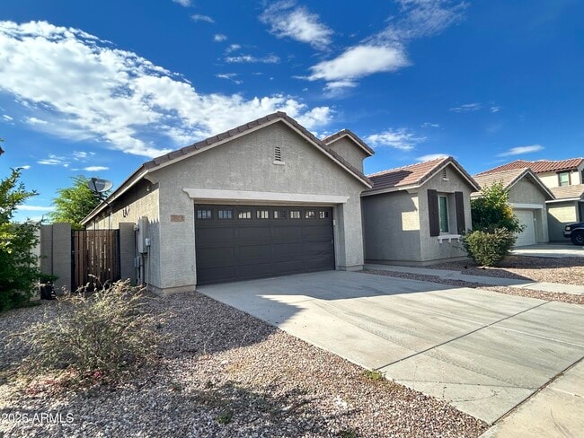 Building Photo - 3030 E Quartz St